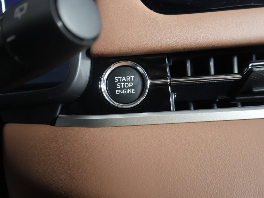 New 2026 Mitsubishi Outlander SEL image 47