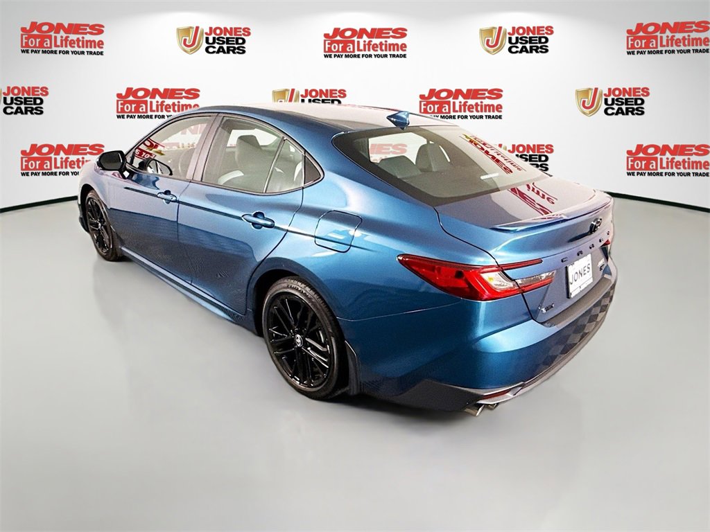 Certified 2025 Toyota Camry SE image 2