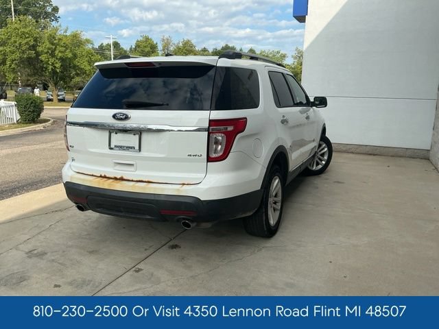 Used 2015 Ford Explorer XLT w/ Equipment Group 202B AWD/4WD image 7
