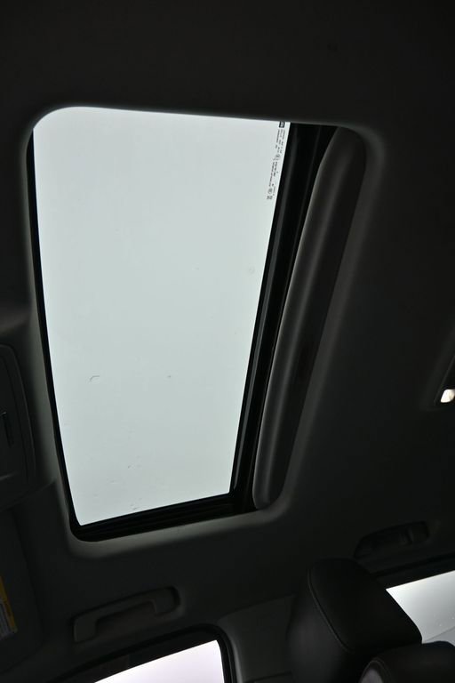 Used 2019 Chevrolet Silverado 2500 LTZ w/ LTZ Plus Package image 18