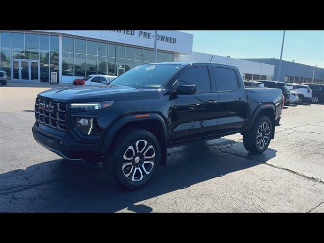 Certified 2024 GMC Canyon AT4 w/ AT4 Premium Package AWD/4WD image 4