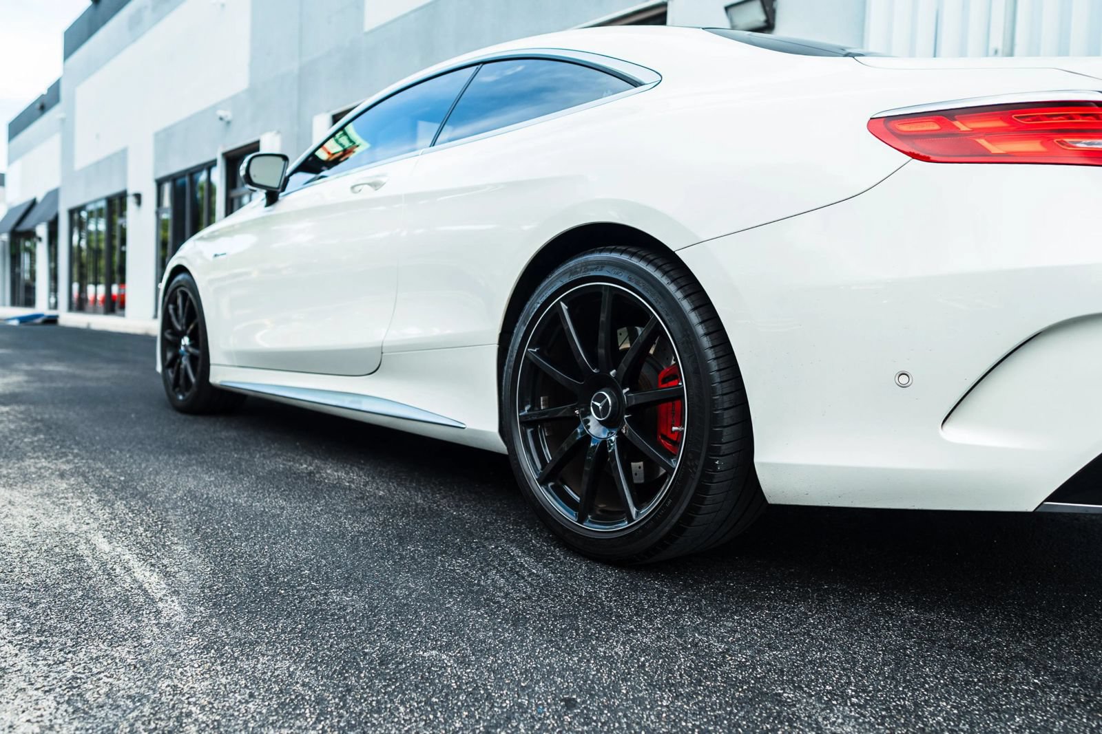 Used 2016 Mercedes-Benz S 63 AMG 4MATIC Coupe w/ Driver Assistance Package image 8