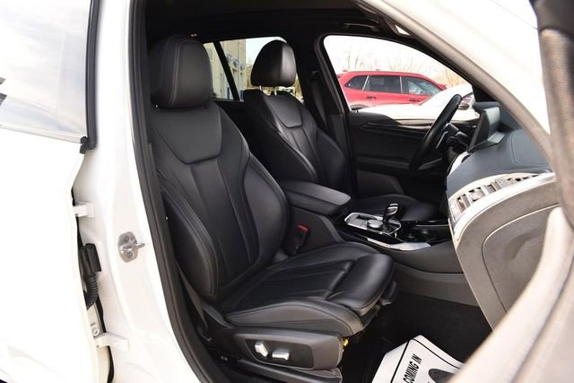 Used 2022 BMW X3 M40i w/ Parking Assistance Package image 22