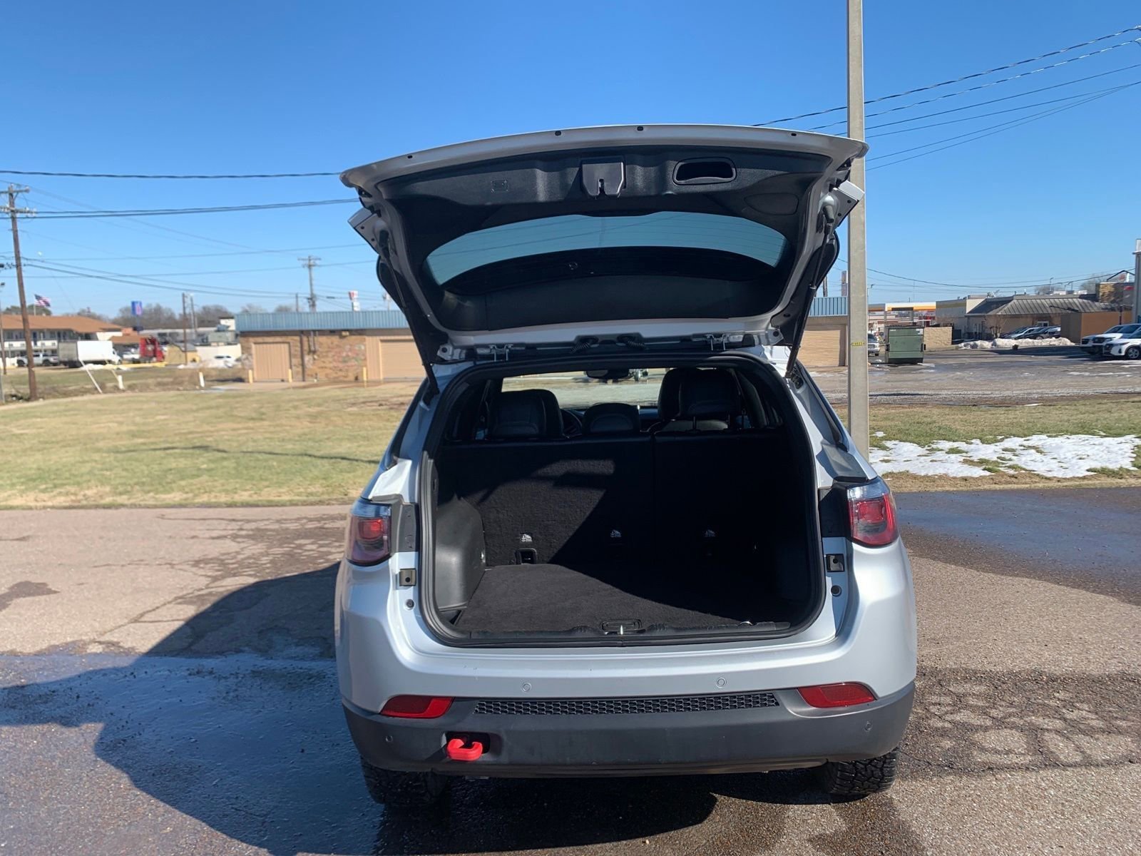 Used 2024 Jeep Compass Trailhawk image 29