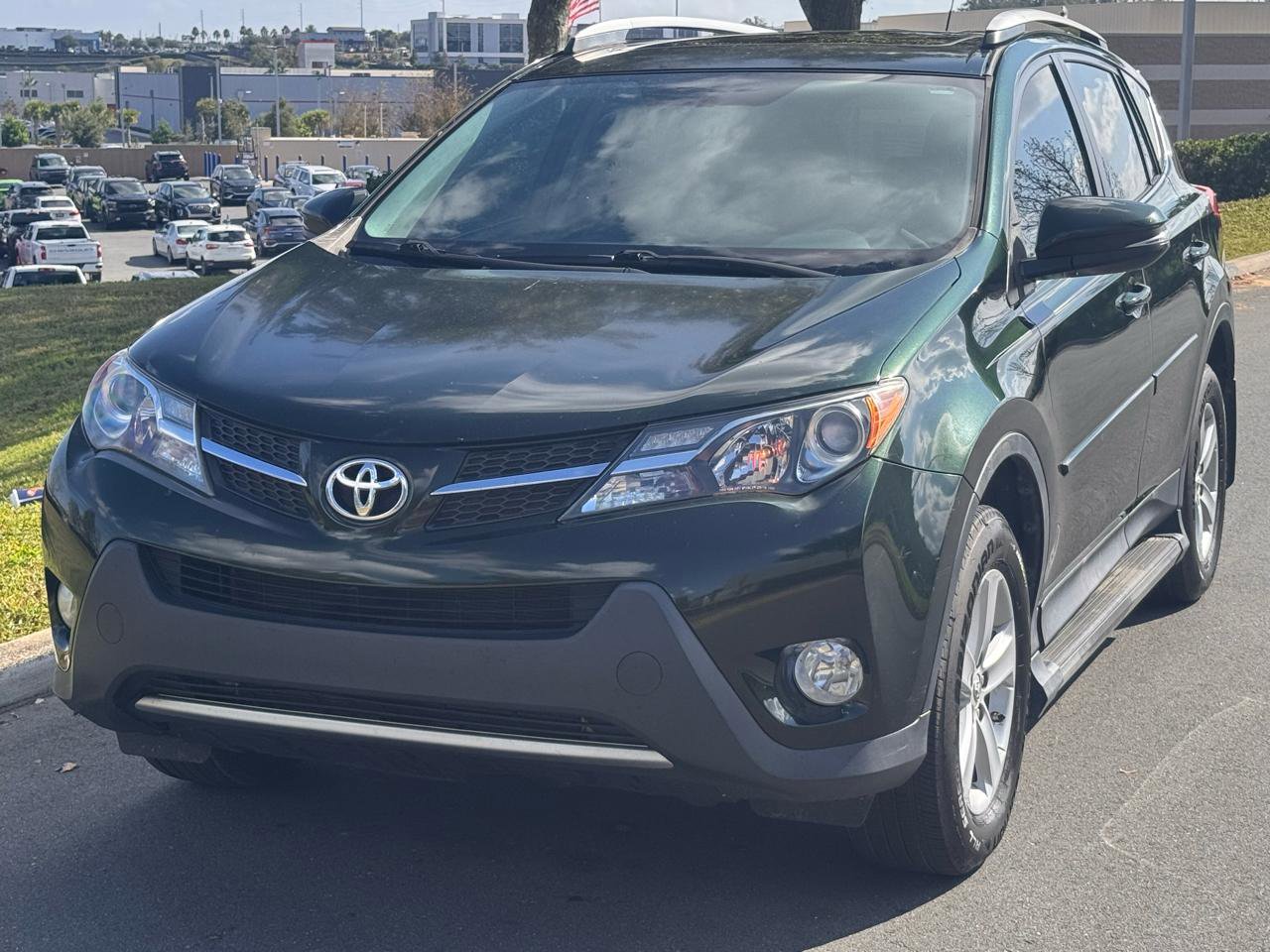 Used 2013 Toyota RAV4 XLE FWD image 3