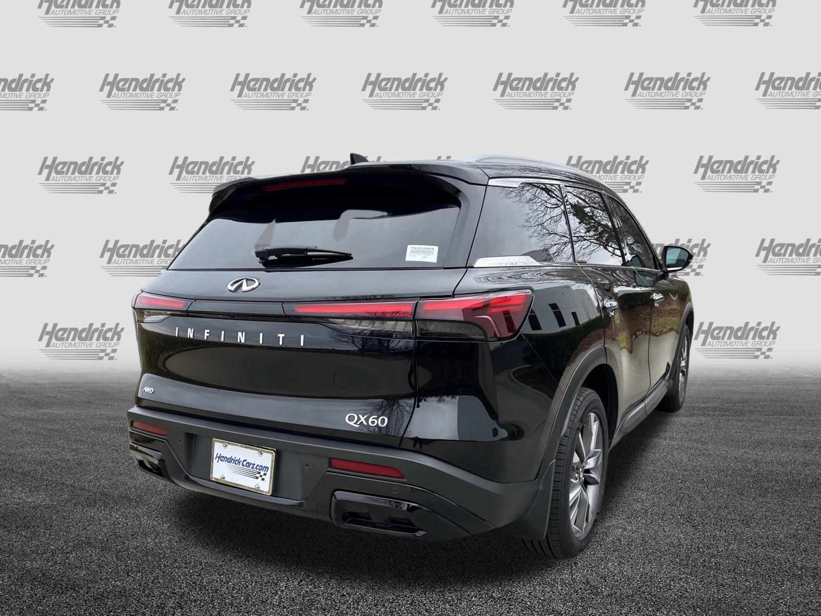 Used 2023 INFINITI QX60 Luxe image 9