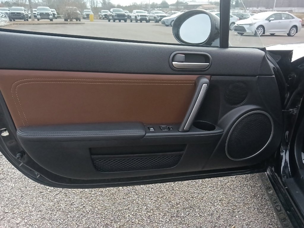 Used 2015 MAZDA MX-5 Miata Grand Touring w/ Premium Package image 11