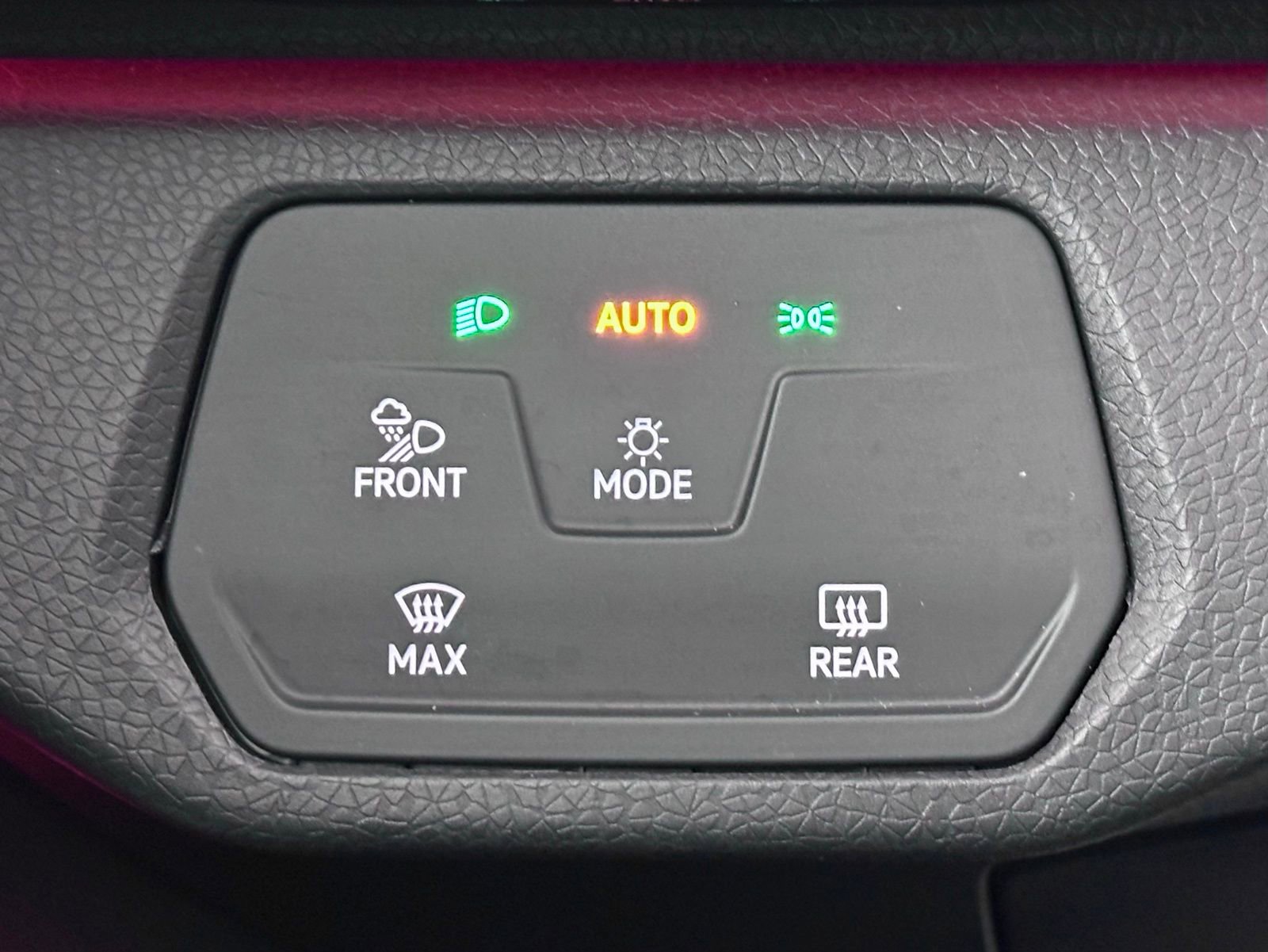 Used 2023 Volkswagen ID.4 Pro S image 36