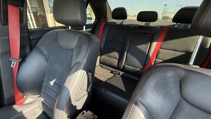 Used 2013 Mercedes-Benz C 350 Sport image 22
