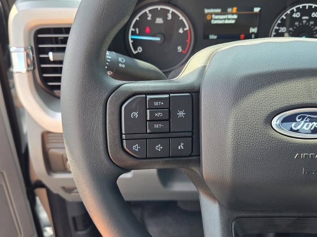 New 2024 Ford F550 4x4 Regular Cab Super Duty image 19