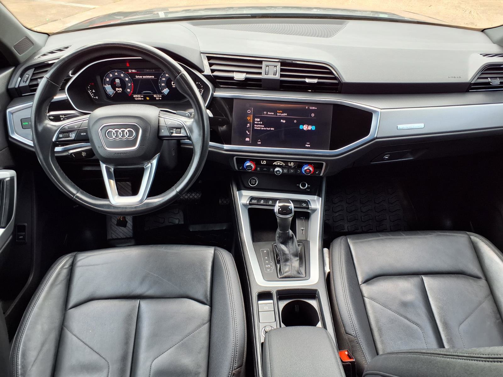 Used 2021 Audi Q3 2.0T Premium w/ Convenience Package AWD/4WD image 5