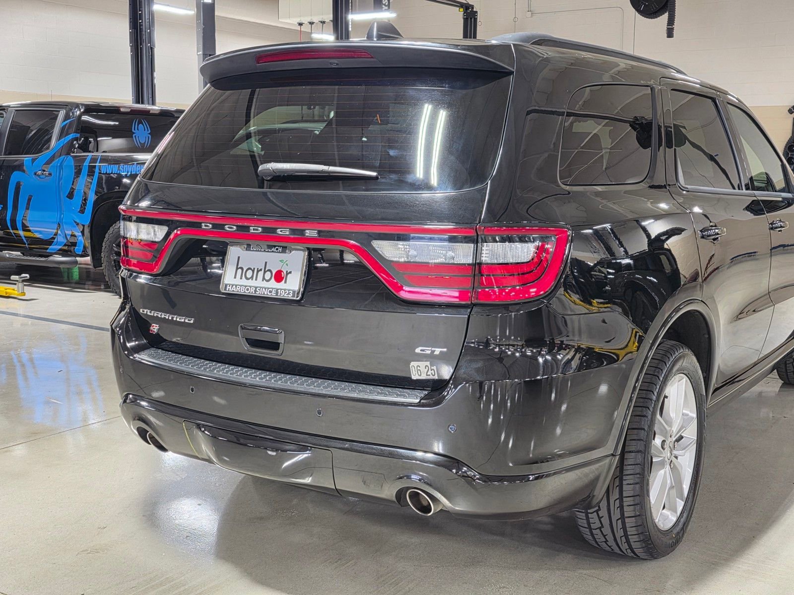 Used 2023 Dodge Durango GT image 11