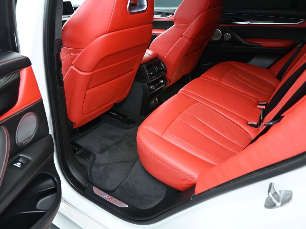 Used 2017 BMW X5 M image 23