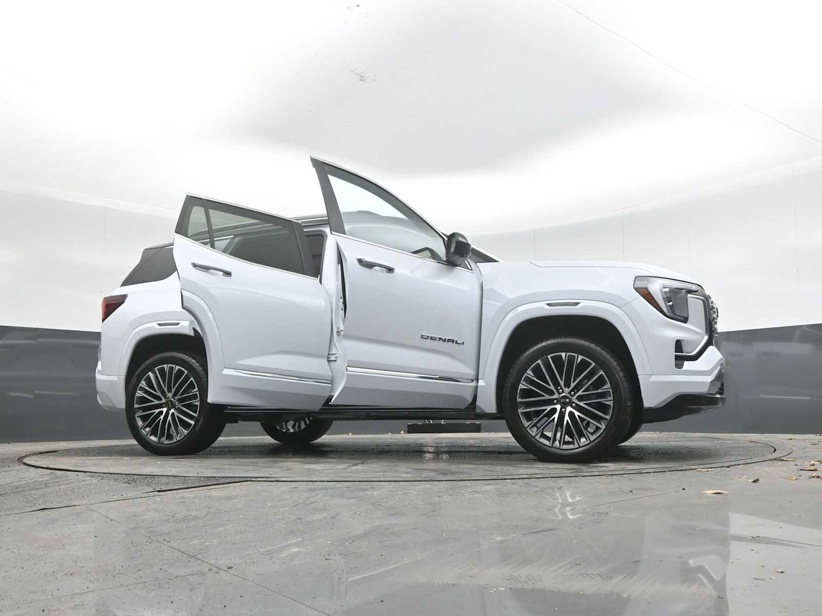 New 2026 GMC Terrain Denali image 60