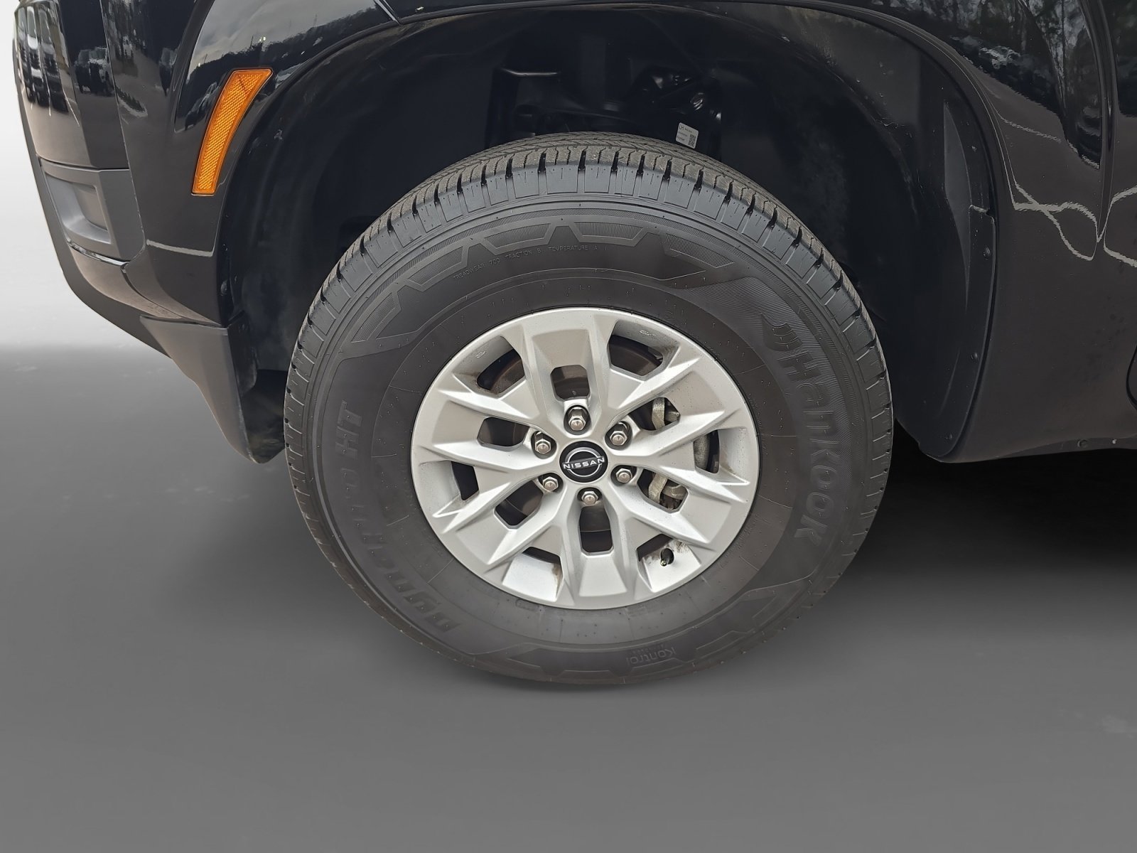 Used 2025 Nissan Frontier S image 9