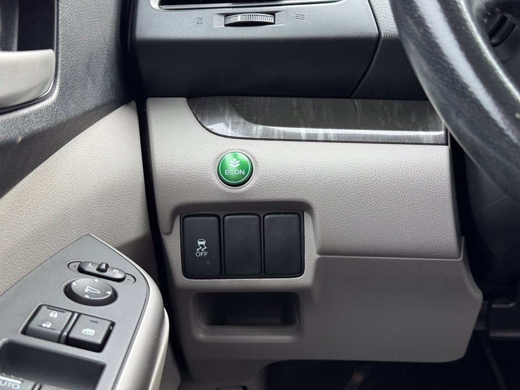 Used 2013 Honda CR-V EX-L image 33