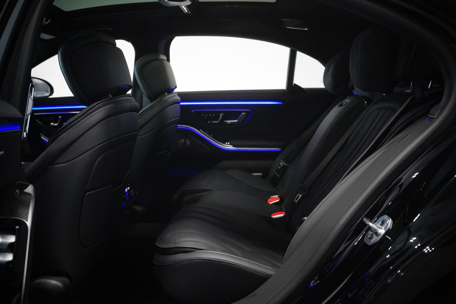 New 2026 Mercedes-Benz S 63 AMG S image 16