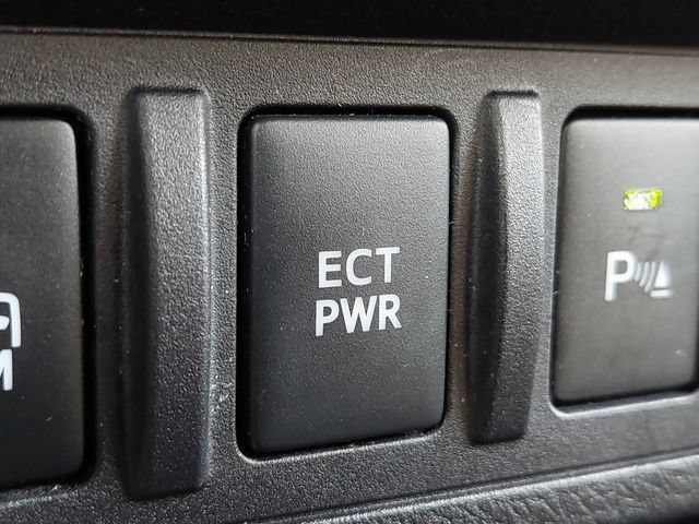 Used 2019 Toyota Tacoma TRD Off-Road w/ Technology Package AWD/4WD image 23
