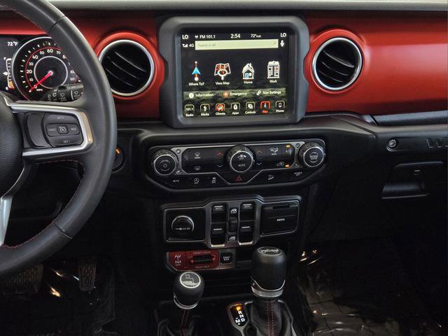 Used 2019 Jeep Wrangler Unlimited Rubicon AWD/4WD image 24