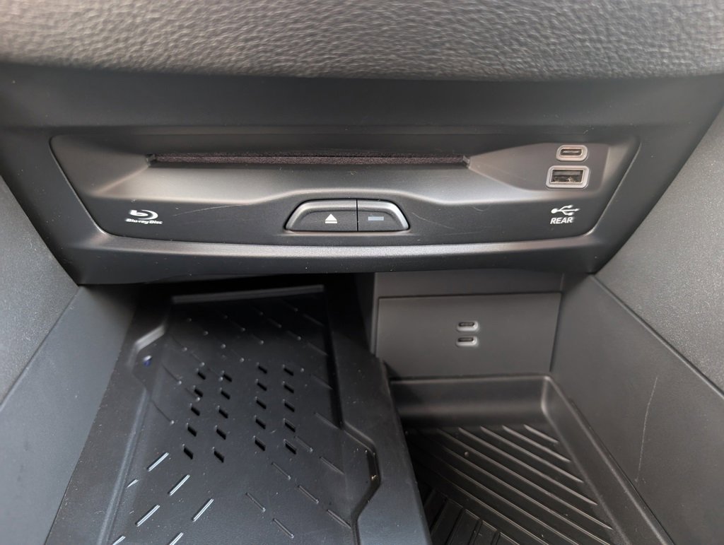 New 2026 Chrysler Pacifica Pinnacle image 33