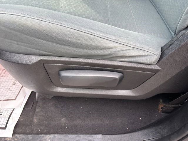 Used 2015 RAM 1500 ST w/ SXT Appearance Group image 12