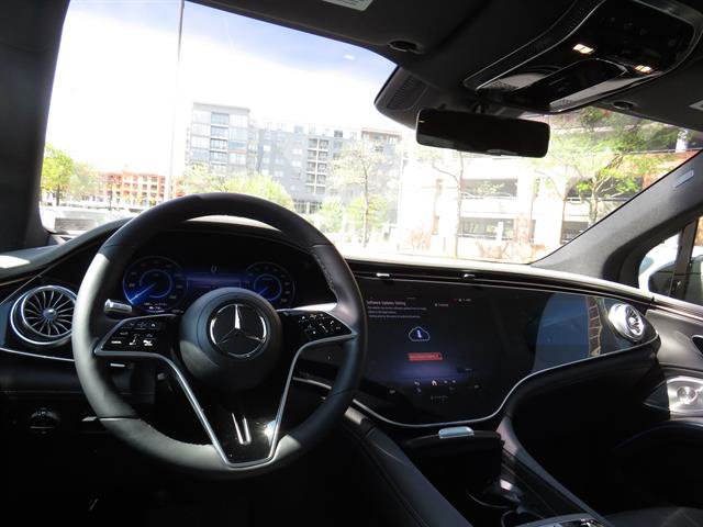 Certified 2023 Mercedes-Benz EQS 580 4MATIC SUV image 16