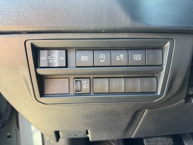 Certified 2026 Toyota Tundra SR5 AWD/4WD image 29
