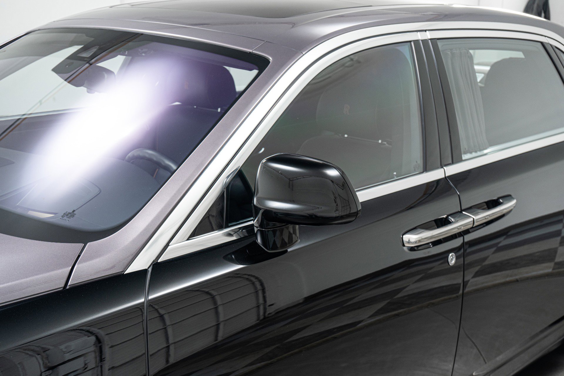 Used 2017 Rolls-Royce Ghost Extended Wheelbase image 44