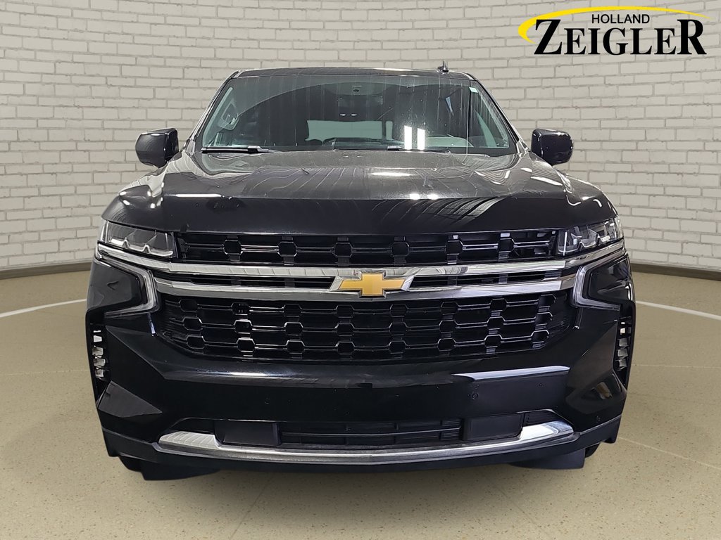 Used 2023 Chevrolet Suburban LS w/ Driver Alert Package AWD/4WD image 2