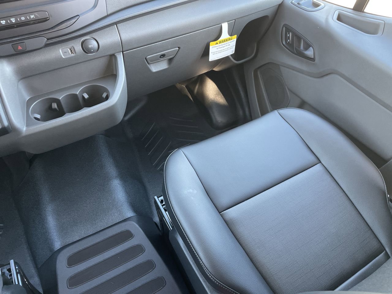 New 2026 Ford Transit 250 Low Roof AWD image 17