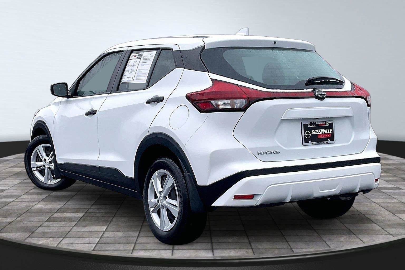 Certified 2024 Nissan Kicks S FWD image 3