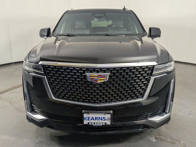 Used 2023 Cadillac Escalade Premium Luxury image 3