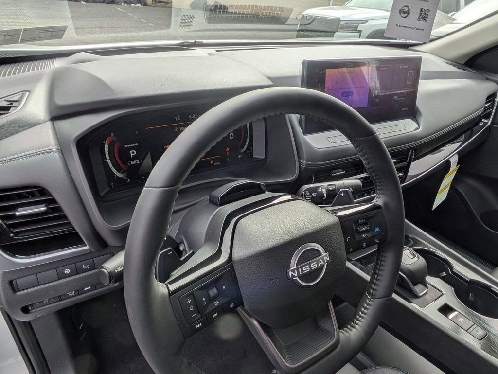 New 2025 Nissan Rogue SL w/ Tech Package AWD/4WD image 27