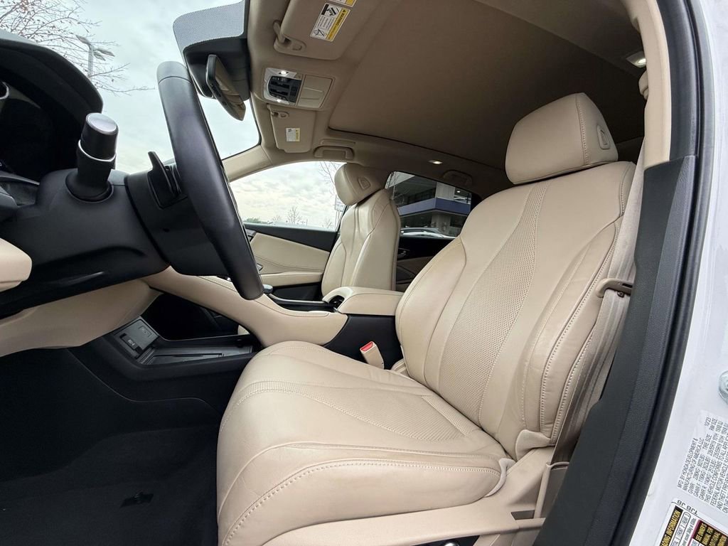 Certified 2024 Acura RDX w/ Technology Package image 11