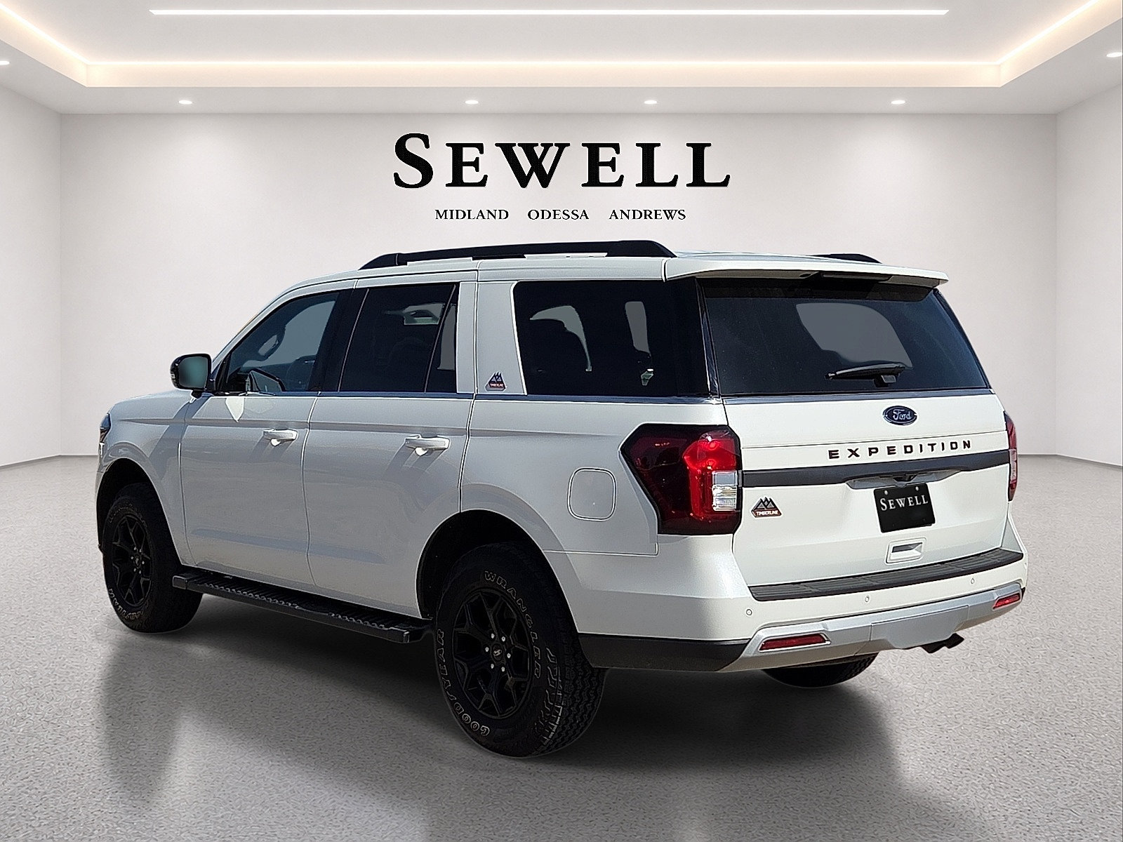 Certified 2024 Ford Expedition Timberline AWD/4WD image 3