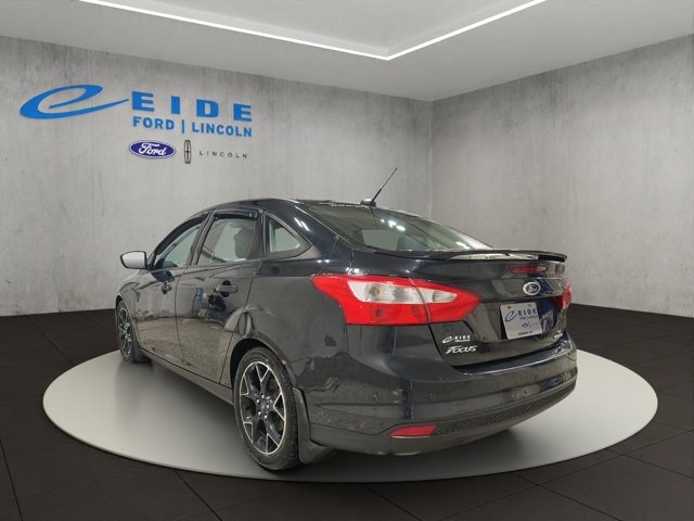 Used 2014 Ford Focus SE w/ Equipment Group 201A image 6