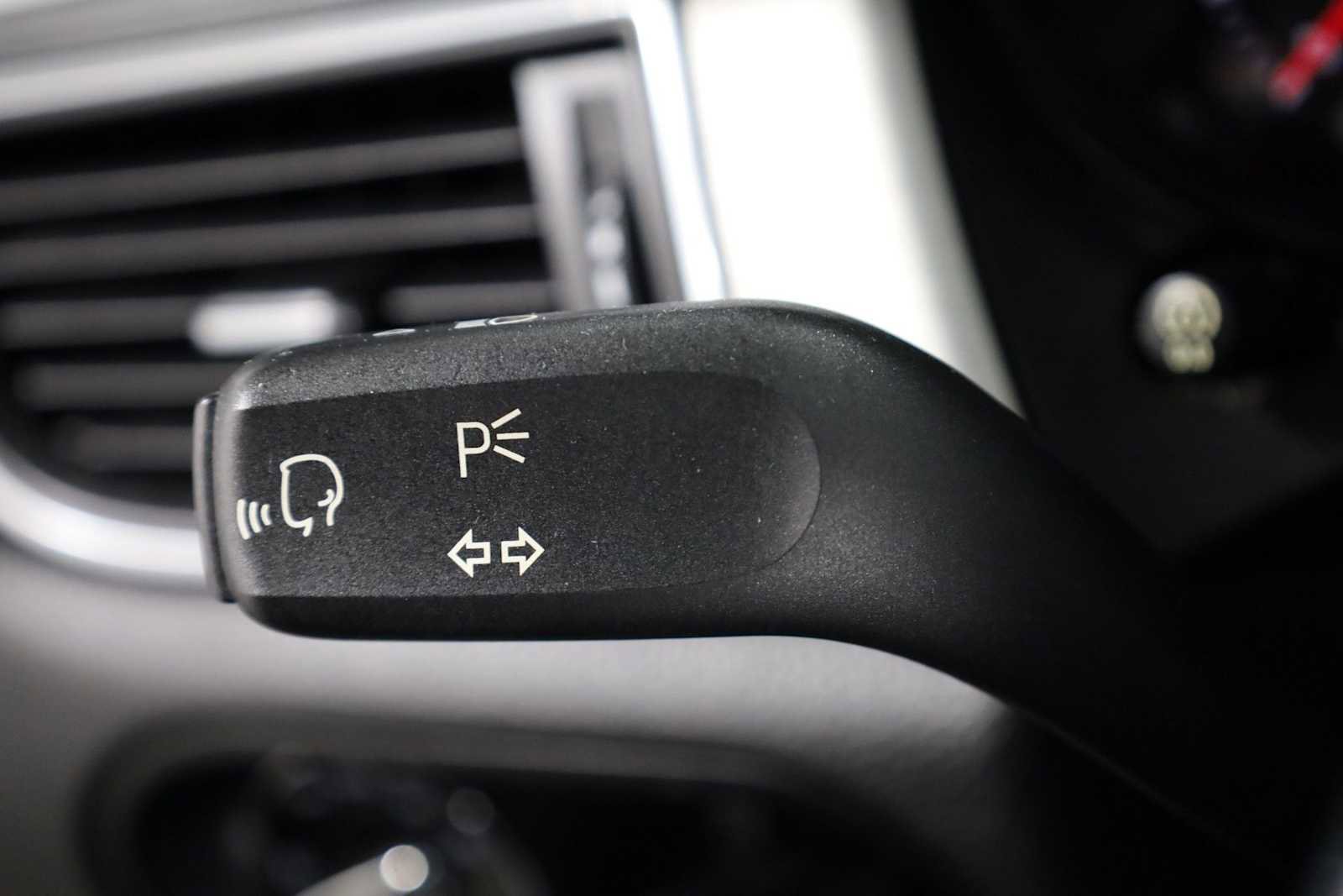 Used 2018 Porsche Macan image 31