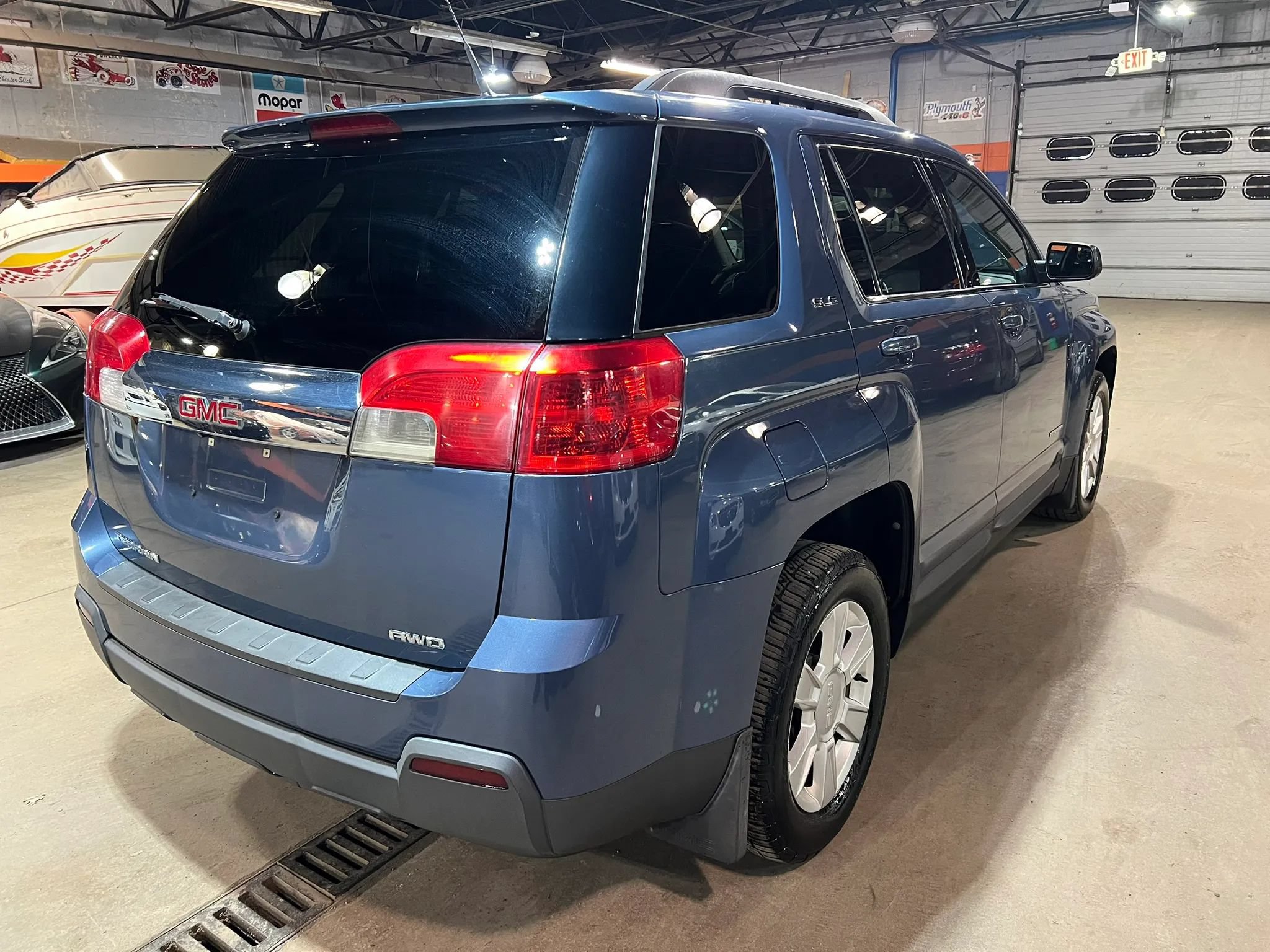 Used 2012 GMC Terrain SLE w/ Convenience Package AWD/4WD image 3