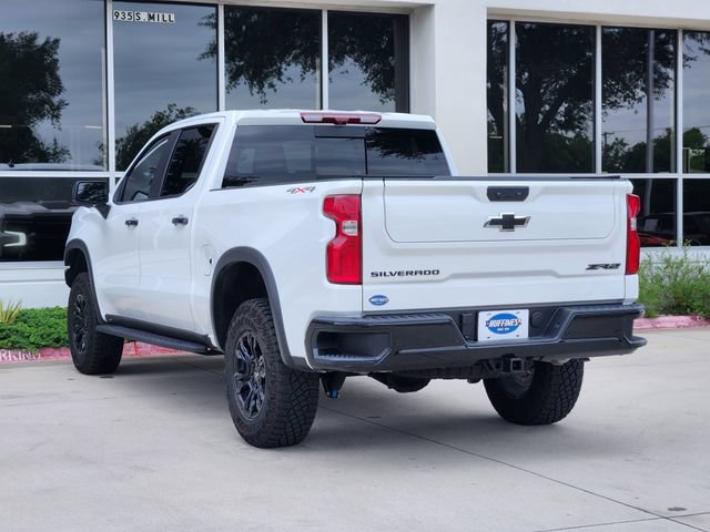 Used 2026 Chevrolet Silverado 1500 ZR2 w/ Dark Appearance Package AWD/4WD image 5