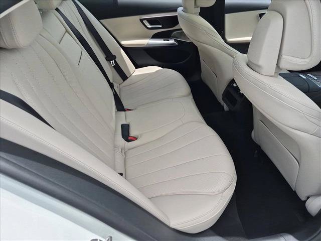 Used 2026 Mercedes-Benz E 350 Sedan image 21
