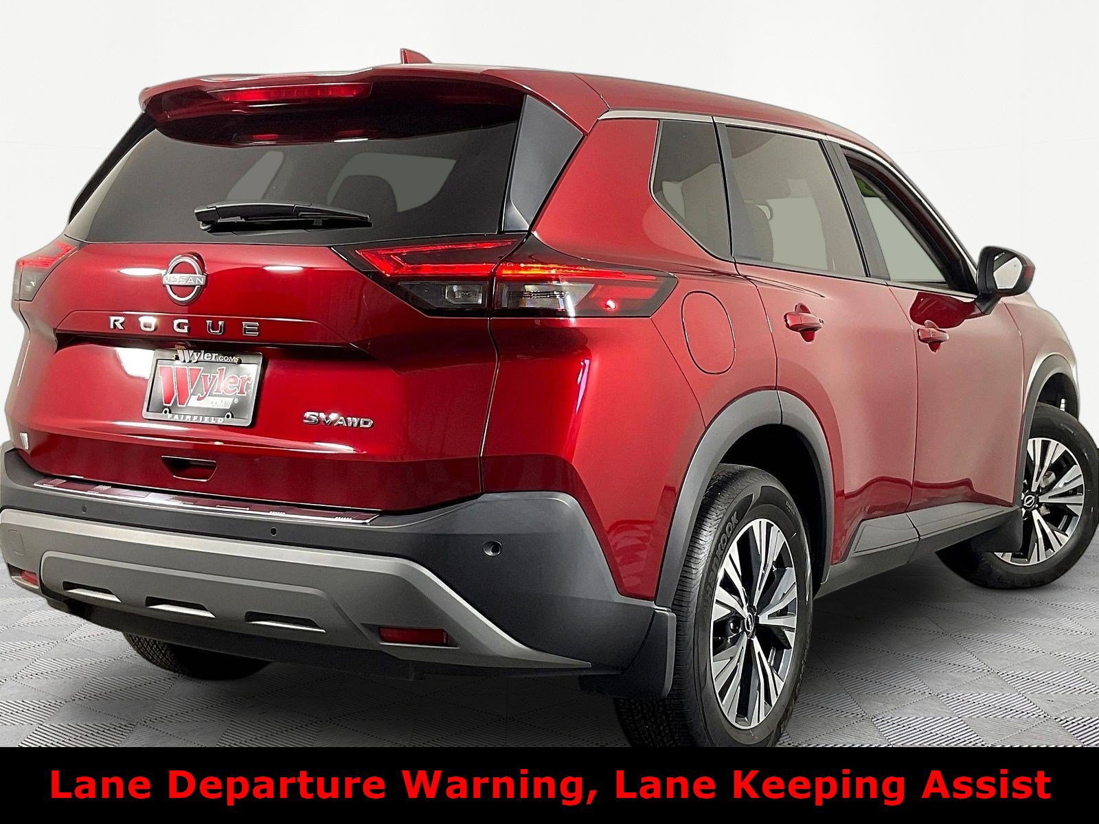 Used 2023 Nissan Rogue SV AWD/4WD image 6