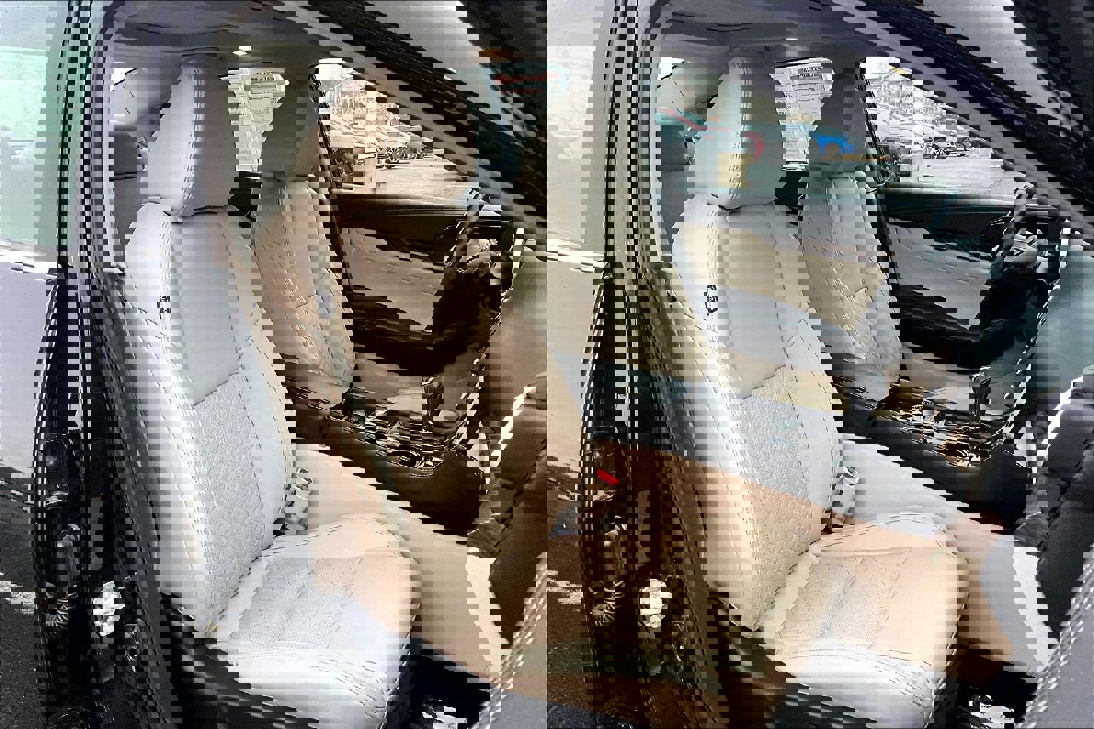 Used 2018 Nissan Maxima Platinum image 7