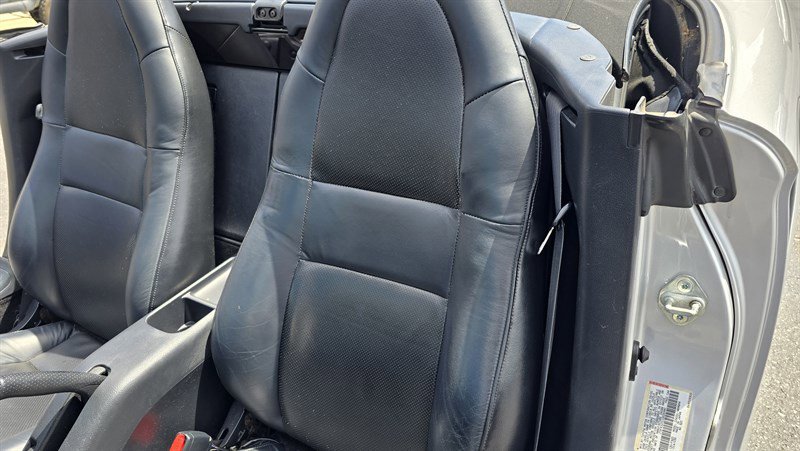 Used 2001 Toyota MR2 image 21