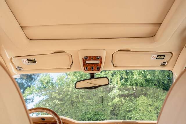 Used 2002 Rolls-Royce Silver Seraph RWD image 60