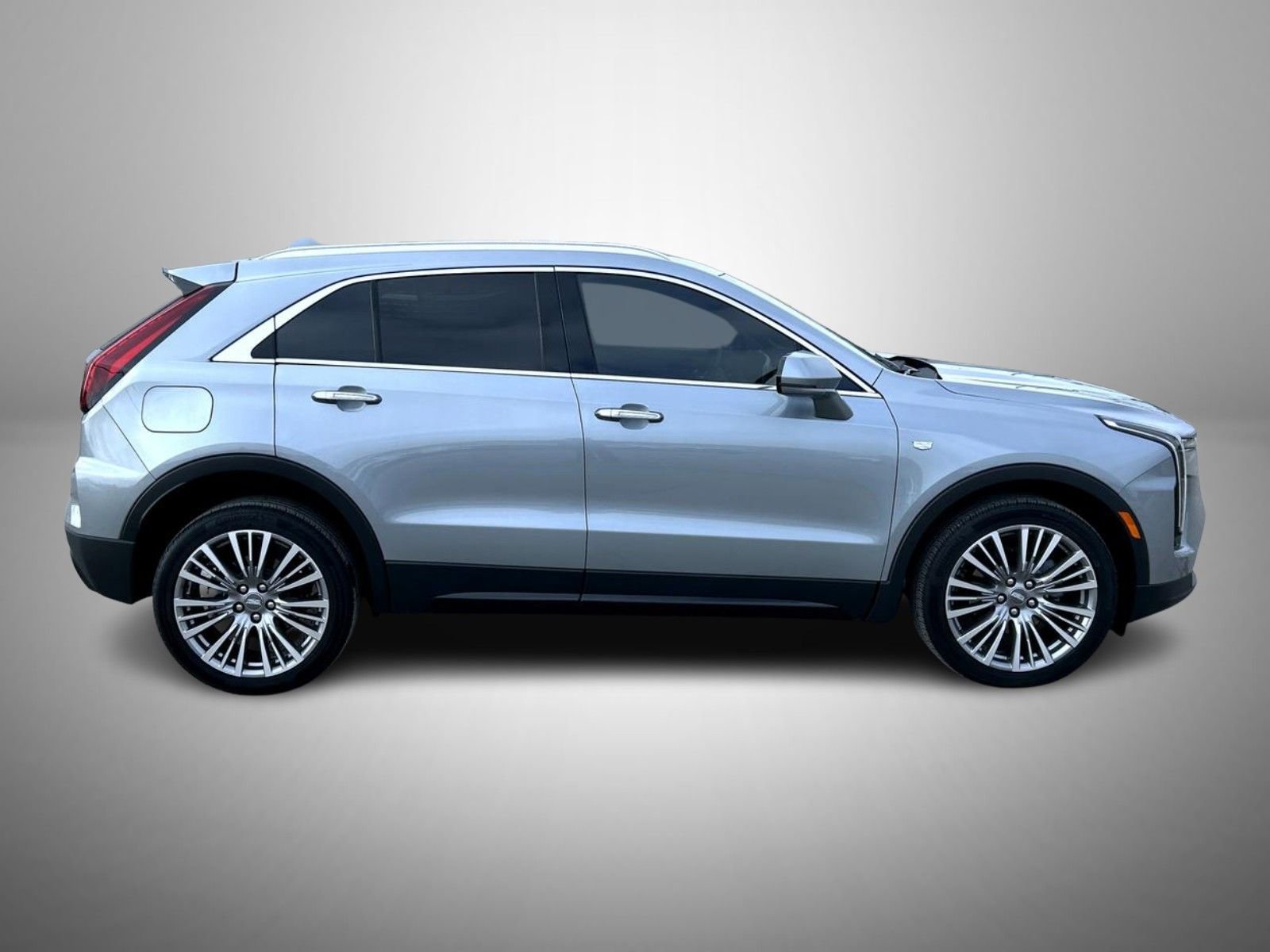 Certified 2024 Cadillac XT4 Premium Luxury w/ Technology Package image 4