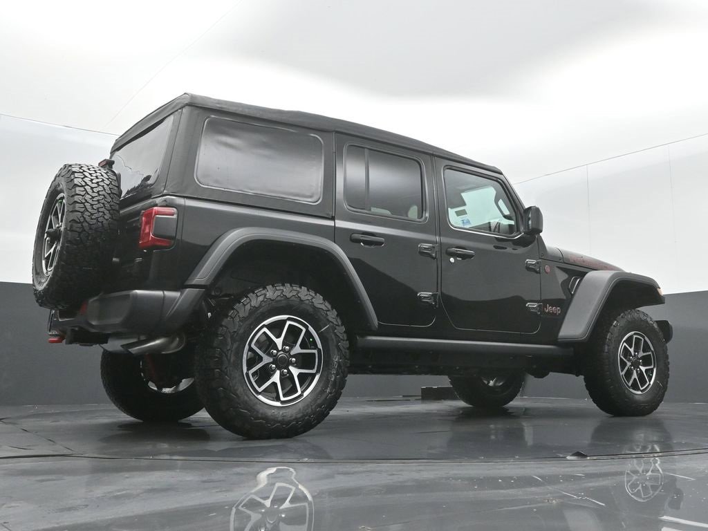 New 2025 Jeep Wrangler Unlimited Rubicon w/ Technology Group image 34