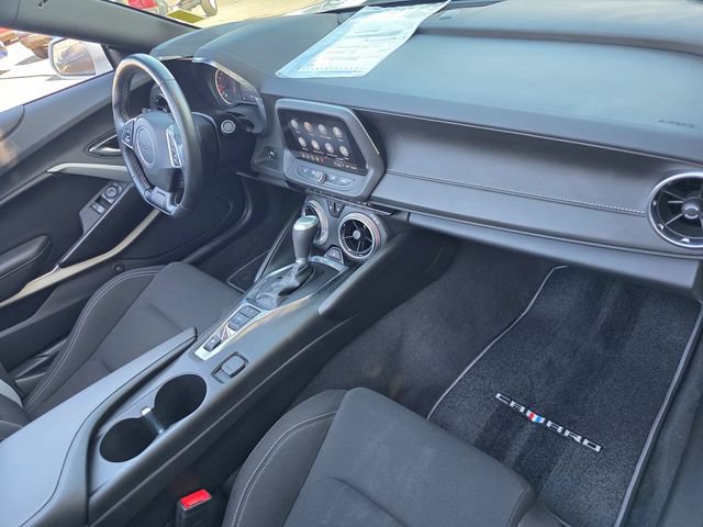 Used 2023 Chevrolet Camaro LT w/ Technology Package RWD image 20