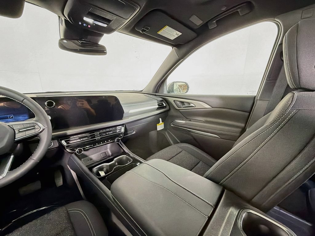 New 2027 Chevrolet Traverse LT w/ Sun and Wheel Package AWD/4WD image 20