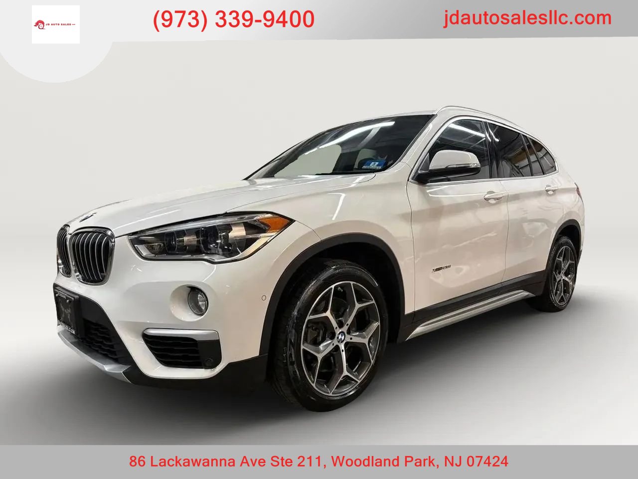 Used 2018 BMW X1 xDrive28i AWD/4WD image 1