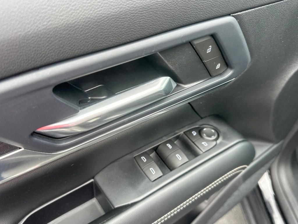 Used 2026 GMC Terrain Elevation w/ Elevation Premium Package image 13